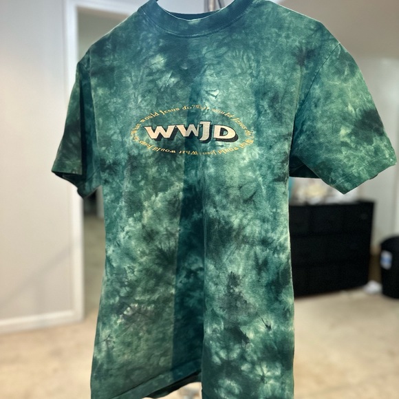 WWJD Tee - Picture 1 of 4